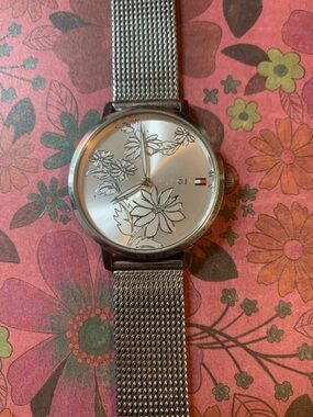Tommy Hilfiger Silver Floral Mesh Watch